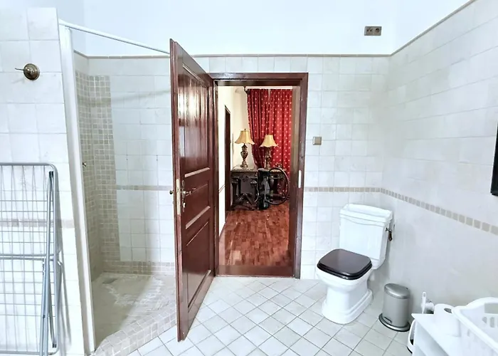 Monteur Freistehendes Haus Mit Garten & Wlan *