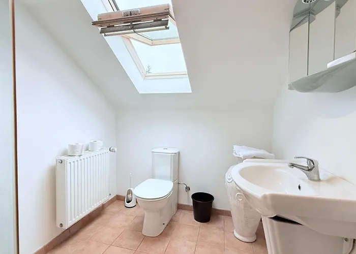 Monteur Freistehendes Haus Mit Garten & Wlan Appartement *