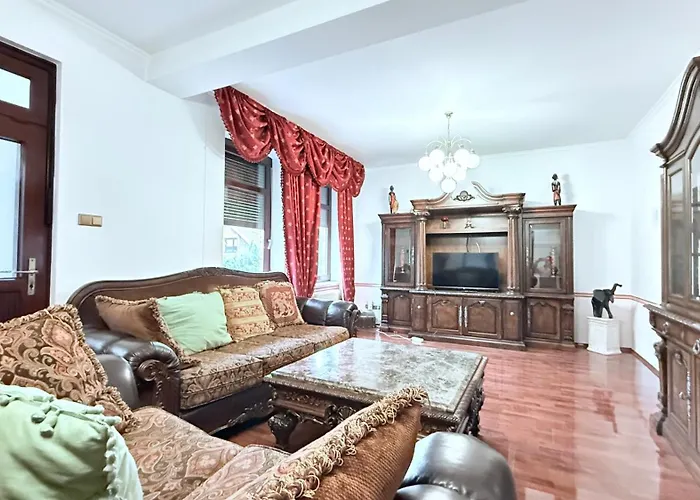 Monteur Freistehendes Haus Mit Garten & Wlan Appartement Itzehoe