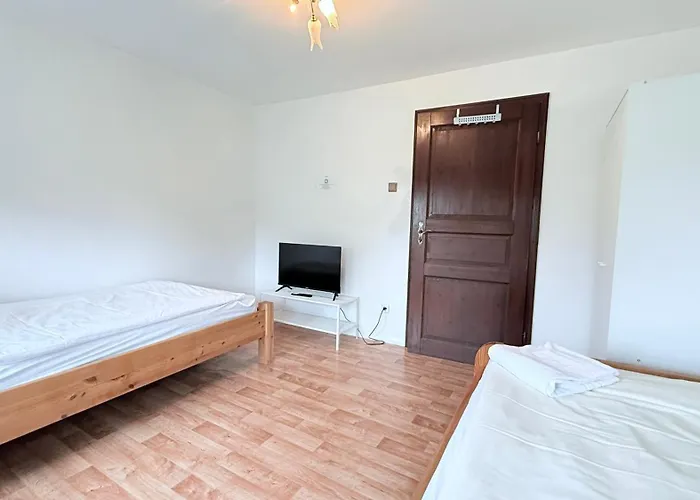 Appartement Monteur Freistehendes Haus Mit Garten & Wlan *